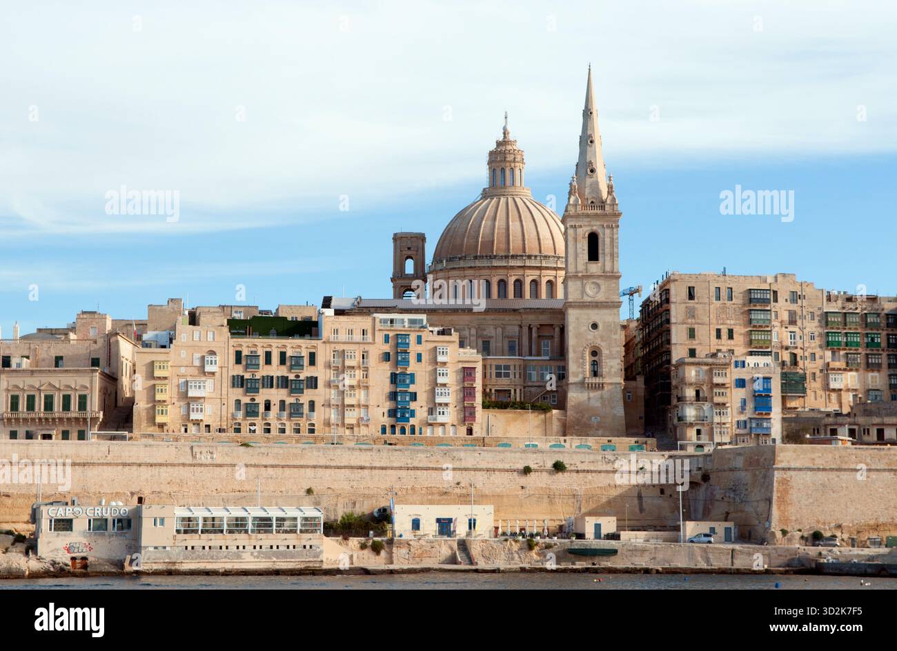 Concattedrale di San Giovanni che domina lo skyline di la Valletta, Malta Foto Stock