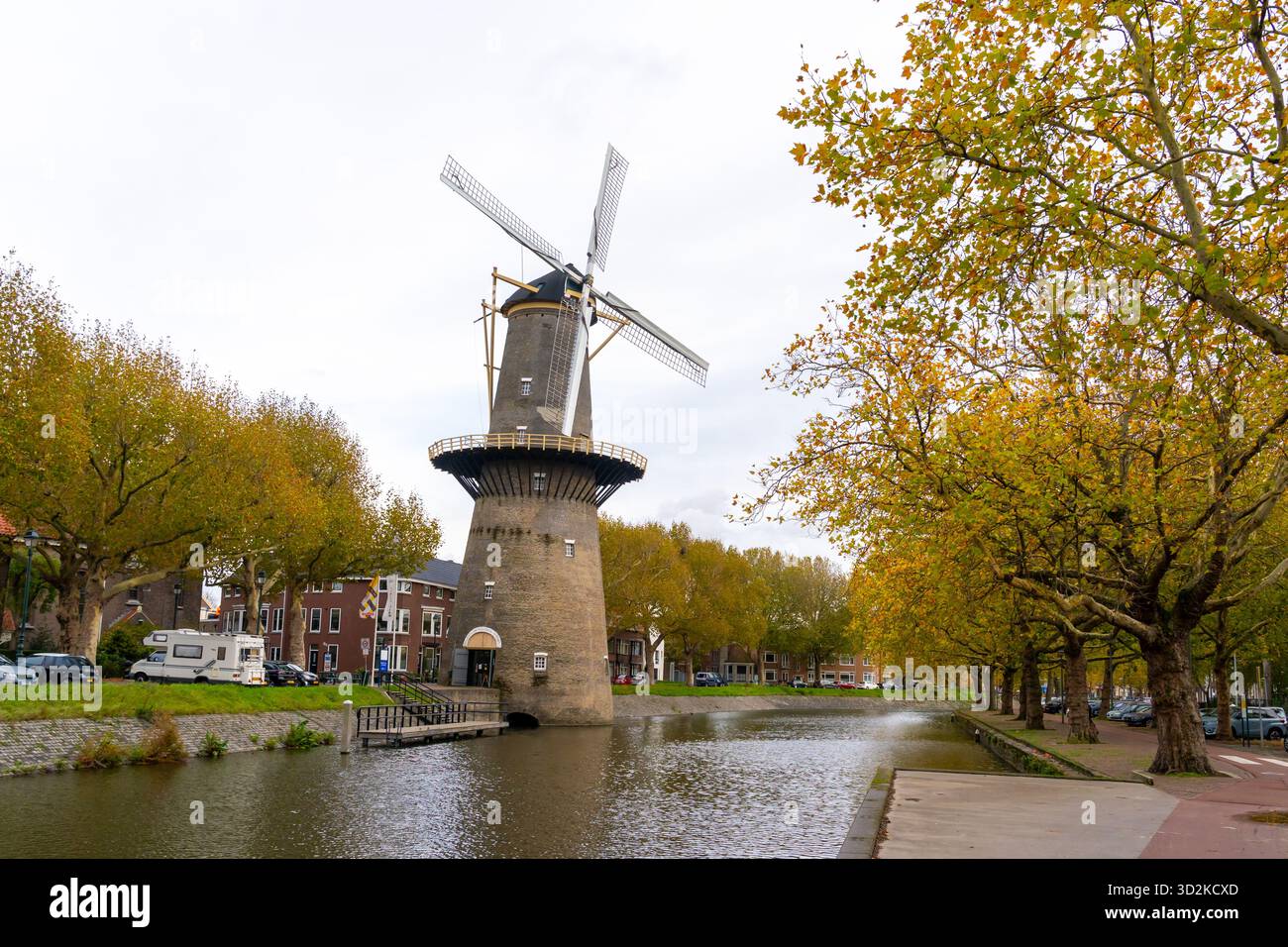 De Walvisch Windmill Museum a Schiedam, Paesi Bassi. Foto Stock