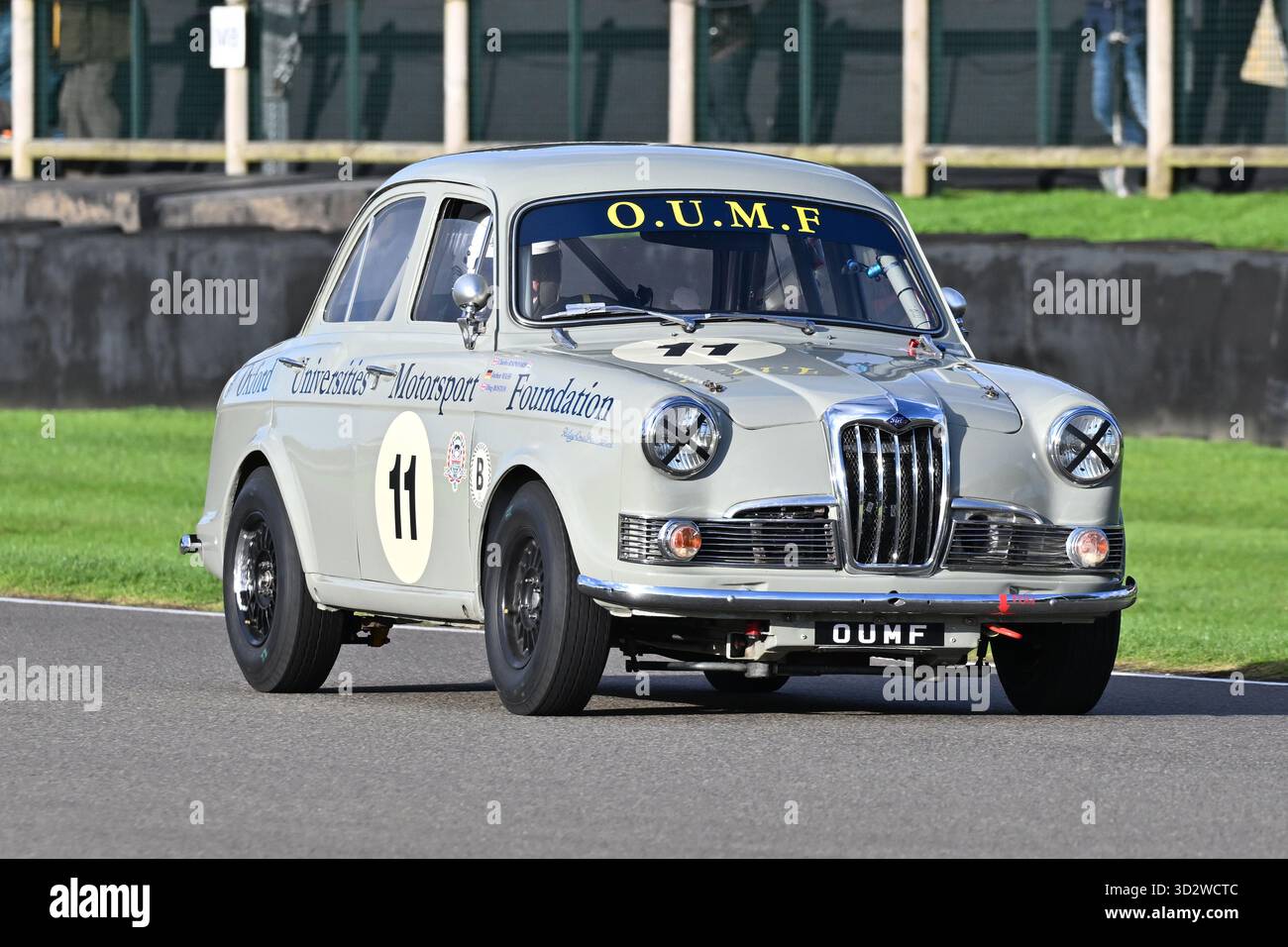 Charles Rainford, Ding Boston, Riley One-Point-Five OUMF, St Mary's Trophy Race, due sessioni di qualificazione seguite da due gare da venticinque minuti con Foto Stock