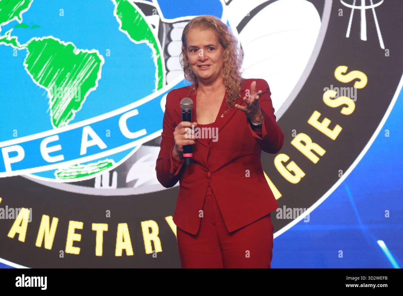 San Paolo, San Paolo, Brasile. 3 novembre 2025. Mogi das Cruzes (SP), 03/11/2025 Ã¢â‚¬ Aeronautics/Astronaut/Meeting/SP Ã¢â‚¬' Julie Payette, ingegnere e astronauta dell'Agenzia spaziale canadese ed ex Governatore generale del Canada, partecipa al 36° Congresso planetario dell'Associazione degli esploratori spaziali (ASE), dal 3 al 7 novembre 2025. L'evento riunisce circa 100 astronauti, cosmonauti e taikonauti provenienti da 20 paesi per una settimana di esclusive sessioni tecniche, networking internazionale ed eventi culturali, presso il Club Med Lake Paradise (Mogi das Cruz Foto Stock