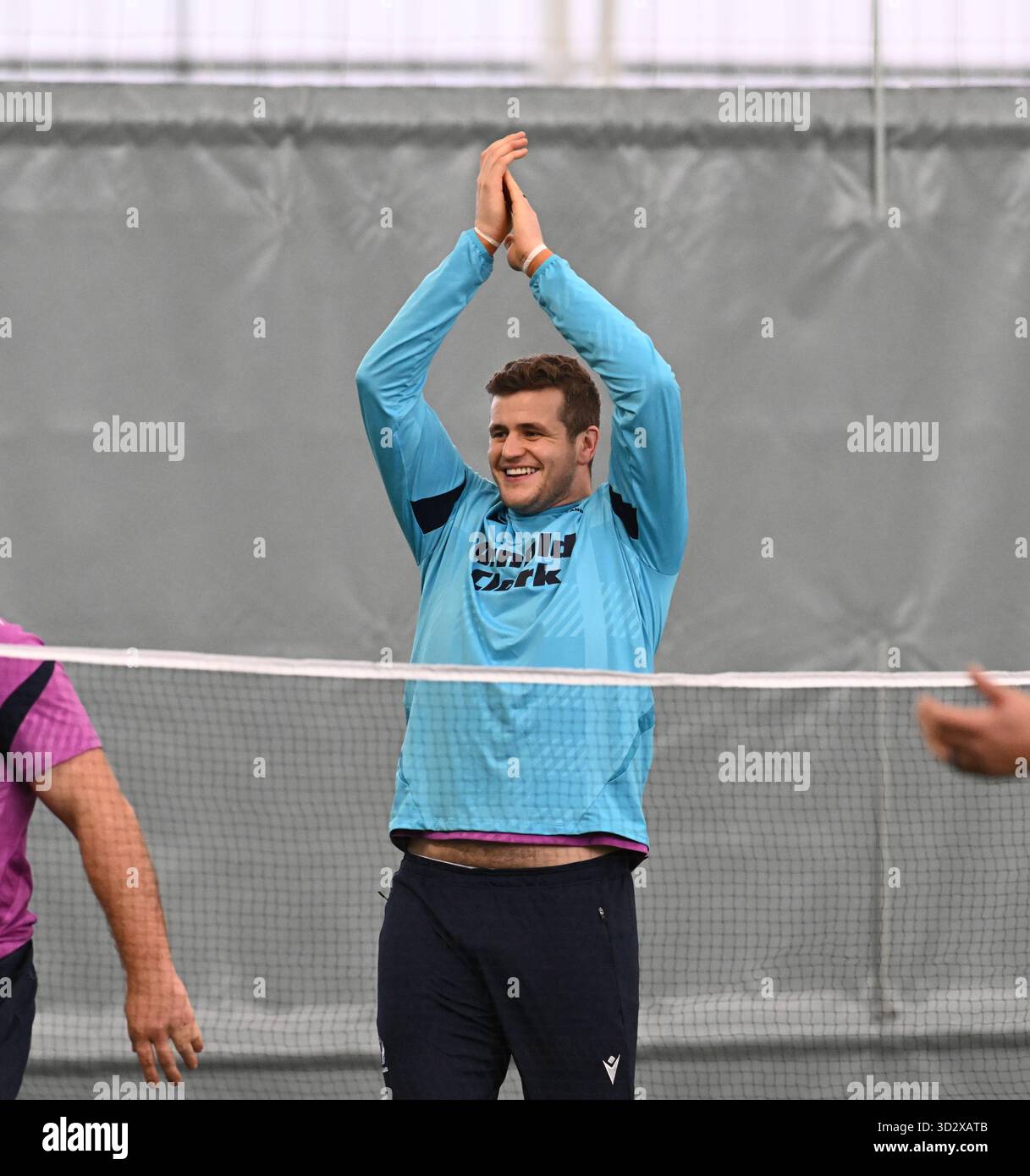 Oriam Sports Centre Edinburgh.Scotland.UK.3 novembre 25 sessione di allenamento della Scozia in vista della partita della Quilter Nations Series contro la nuova Zelanda .Scott Cummings Scotland durante la partita di pallamano. Crediti: eric mccowat/Alamy Live News Foto Stock