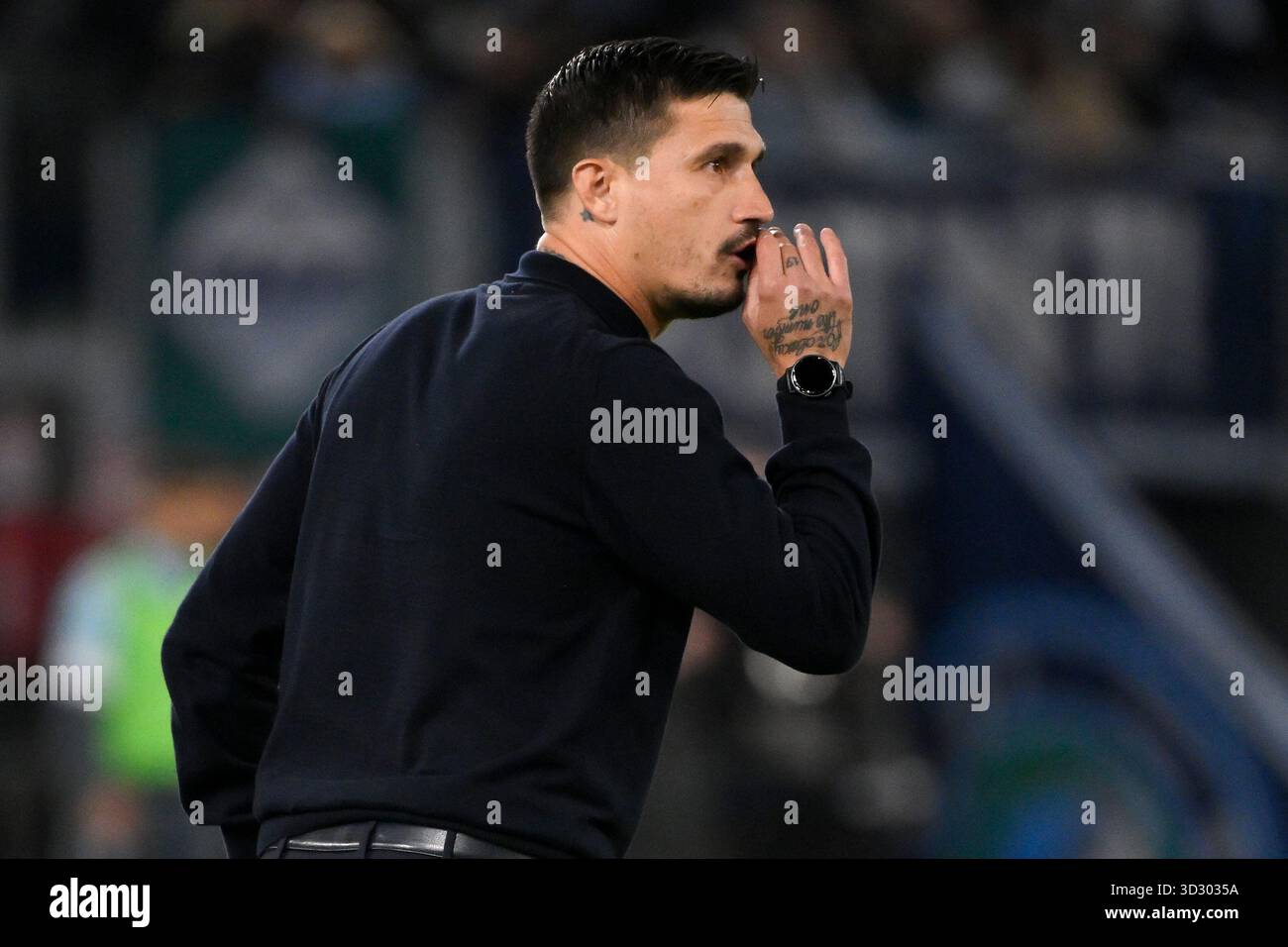 Roma, Italia. 3 novembre 2025. Fabio Pisacane del Cagliari calcio reagisce durante la partita di serie A 2025/2026 tra SS Laziio e Cagliari calcio allo Stadio Olimpico di Roma, 3 novembre 2025. Crediti: Insidefoto/Alamy Live News Foto Stock