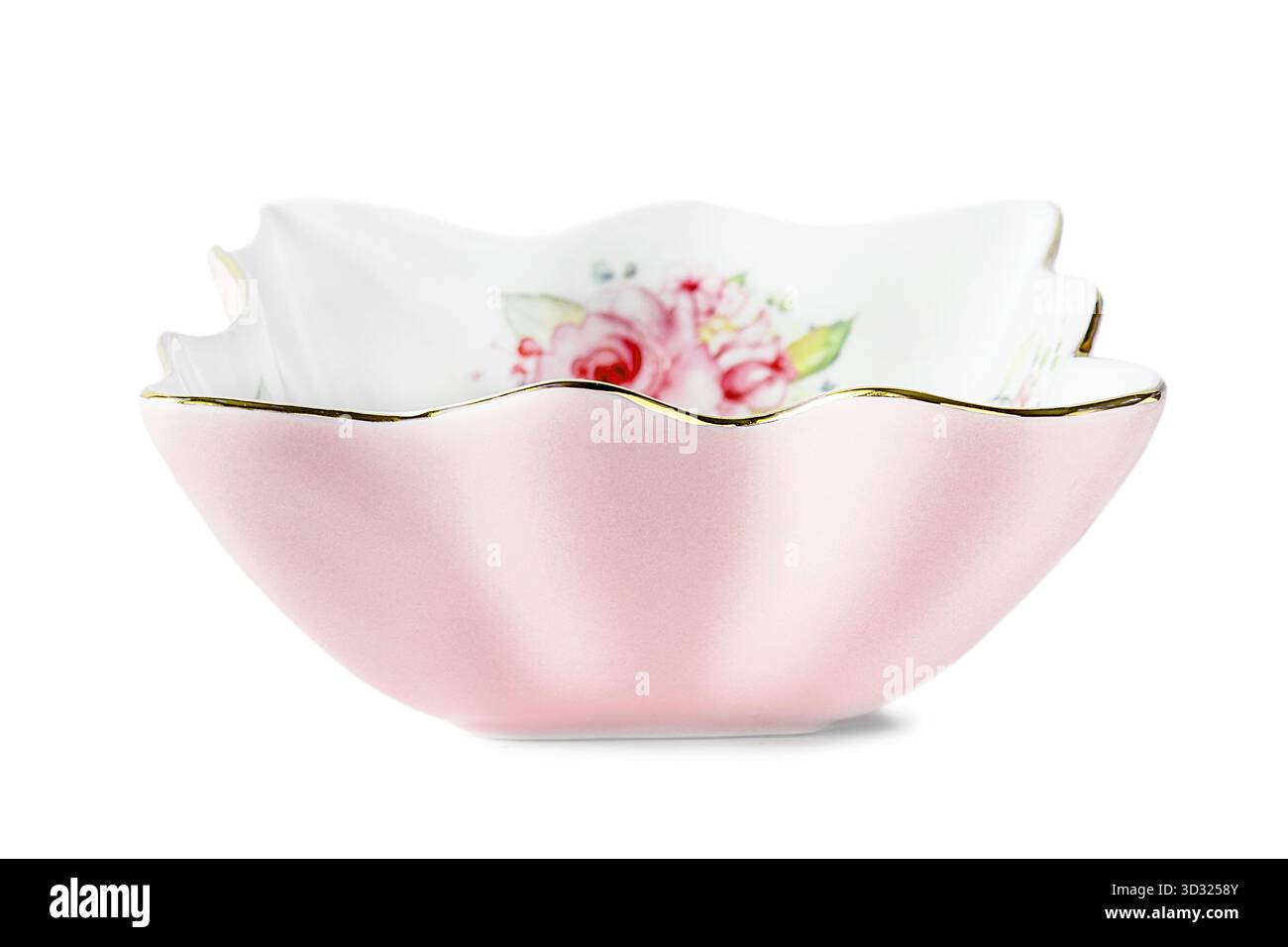 Elegante vaso in porcellana rosa pastello isolato su sfondo bianco Foto Stock