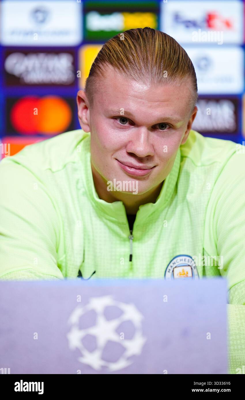Erling Haaland del Manchester City durante una conferenza stampa all'Etihad Stadium di Manchester. Data foto: Martedì 4 novembre 2025. Foto Stock