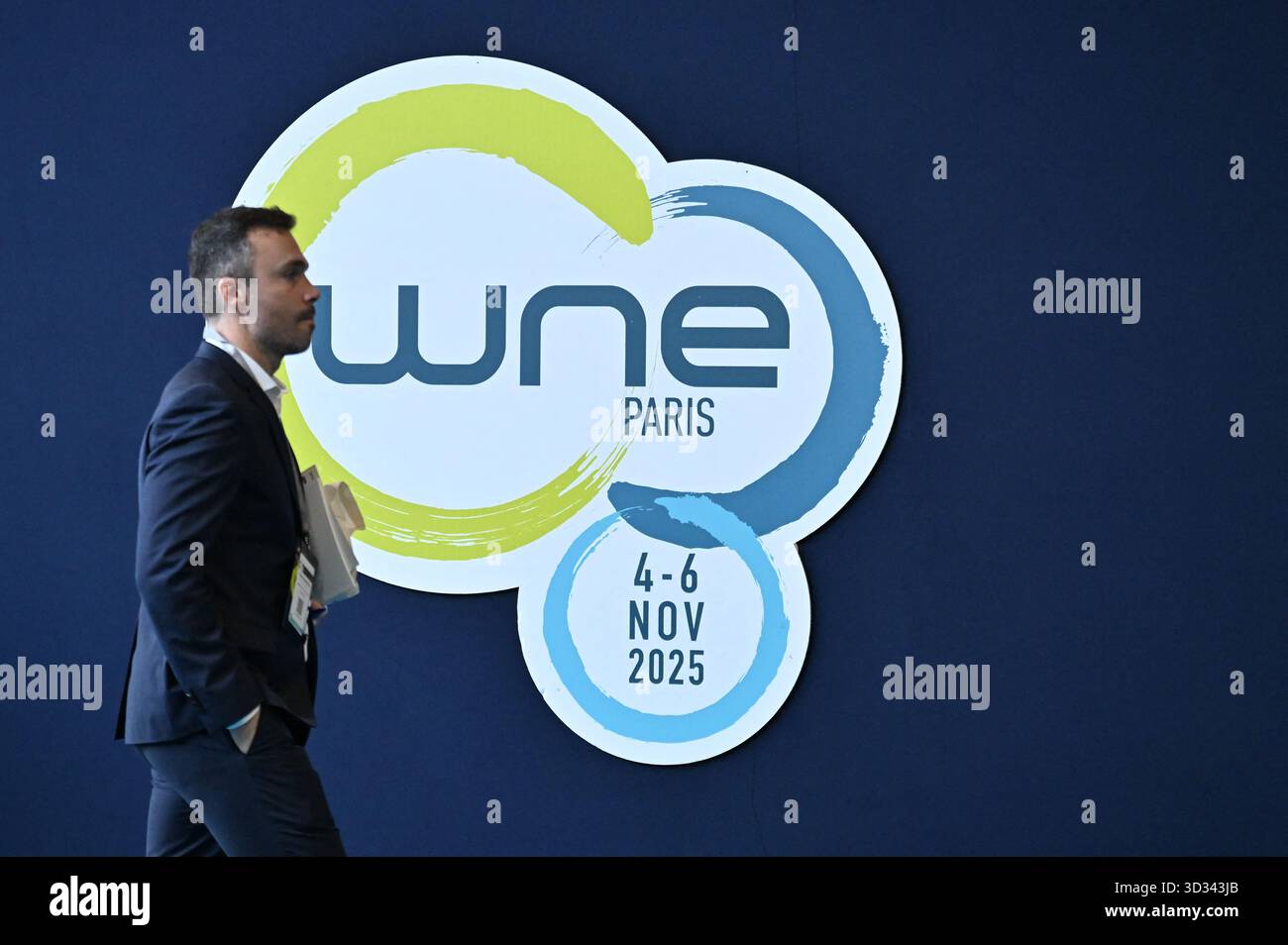 Villepinte, Francia. 4 novembre 2025. Illustrazione dell'esposizione mondiale del nucleare al Villepinte Exhibition Center il 4 novembre 2025. Foto di Tomas Stevens/ABACAPRESS.COM credito: Abaca Press/Alamy Live News Foto Stock