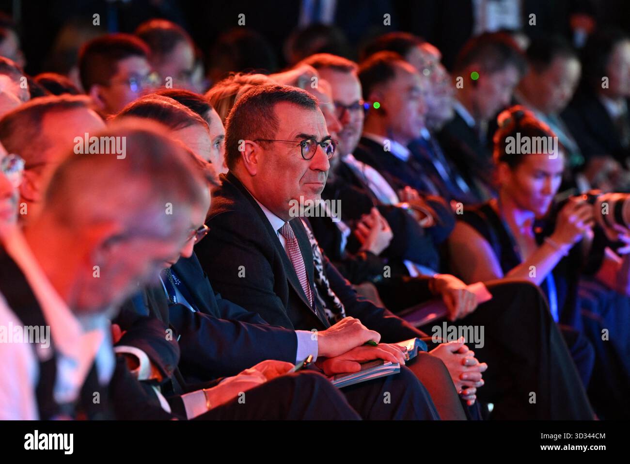 Villepinte, Francia. 4 novembre 2025. Xavier Ursat, Direttore Esecutivo del gruppo EDF, alla World Nuclear Exhibition al Villepinte Exhibition Center il 4 novembre 2025. Foto di Tomas Stevens/ABACAPRESS.COM credito: Abaca Press/Alamy Live News Foto Stock