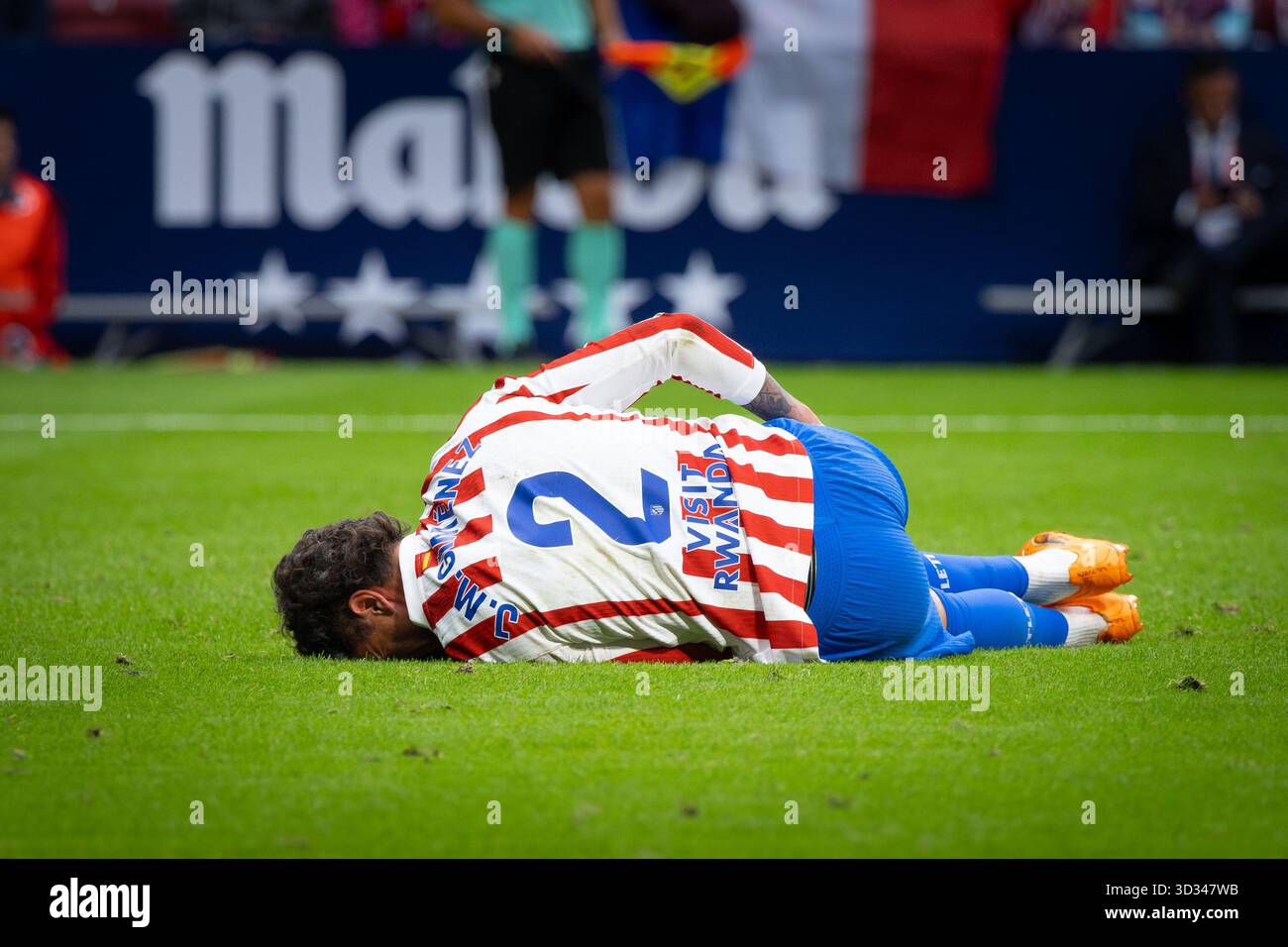 José María Giménez dell'Atlético de Madrid si trova sul campo durante la partita LaLiga EA Sports tra l'Atlético de Madrid e il Siviglia FC al Cívitas Foto Stock