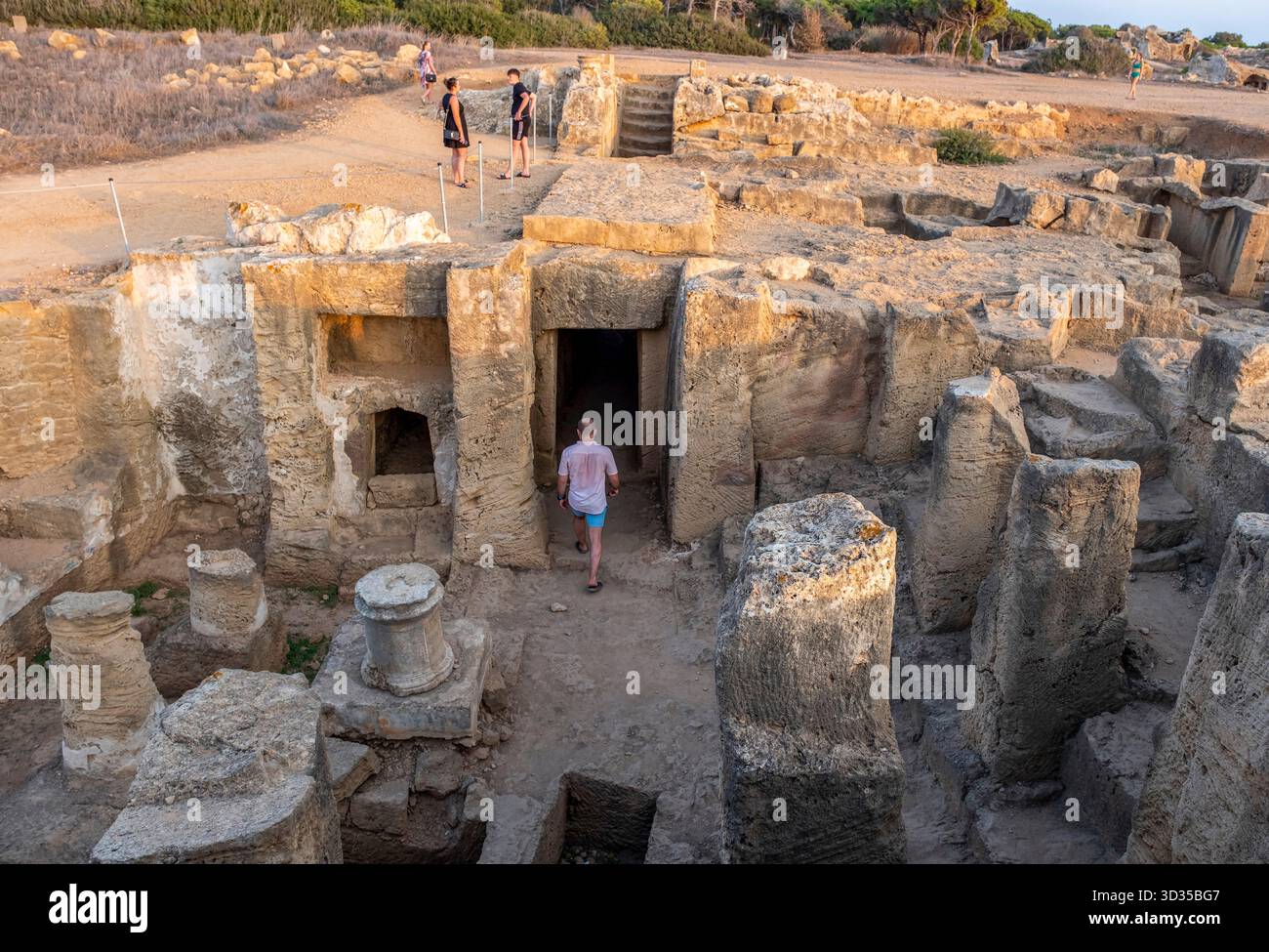 Tomba 6 presso il sito archeologico Tomba dei Re, Kato Paphos, Paphos, Cipro. Foto Stock