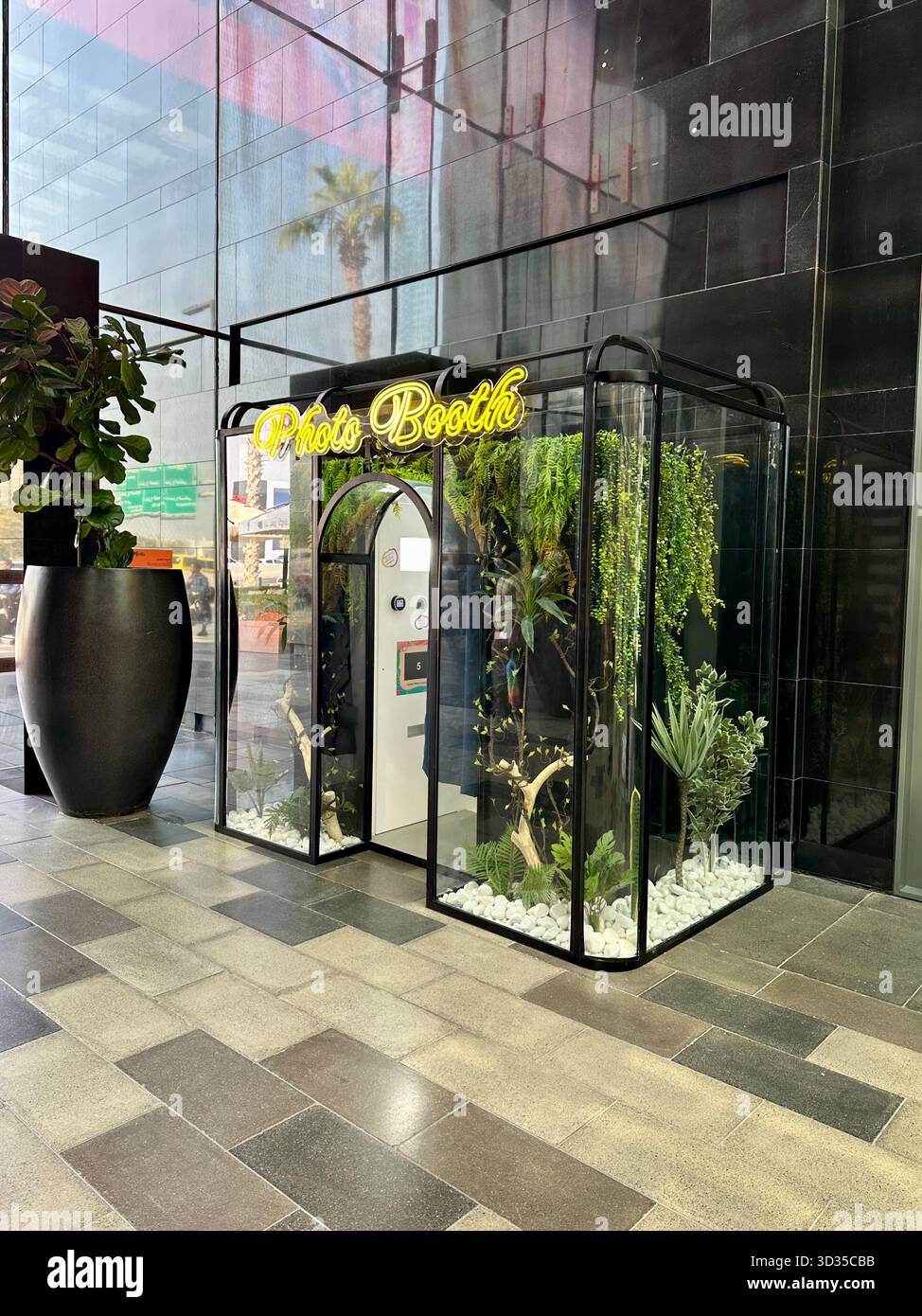 Cabina fotografica moderna e alla moda Foto Stock