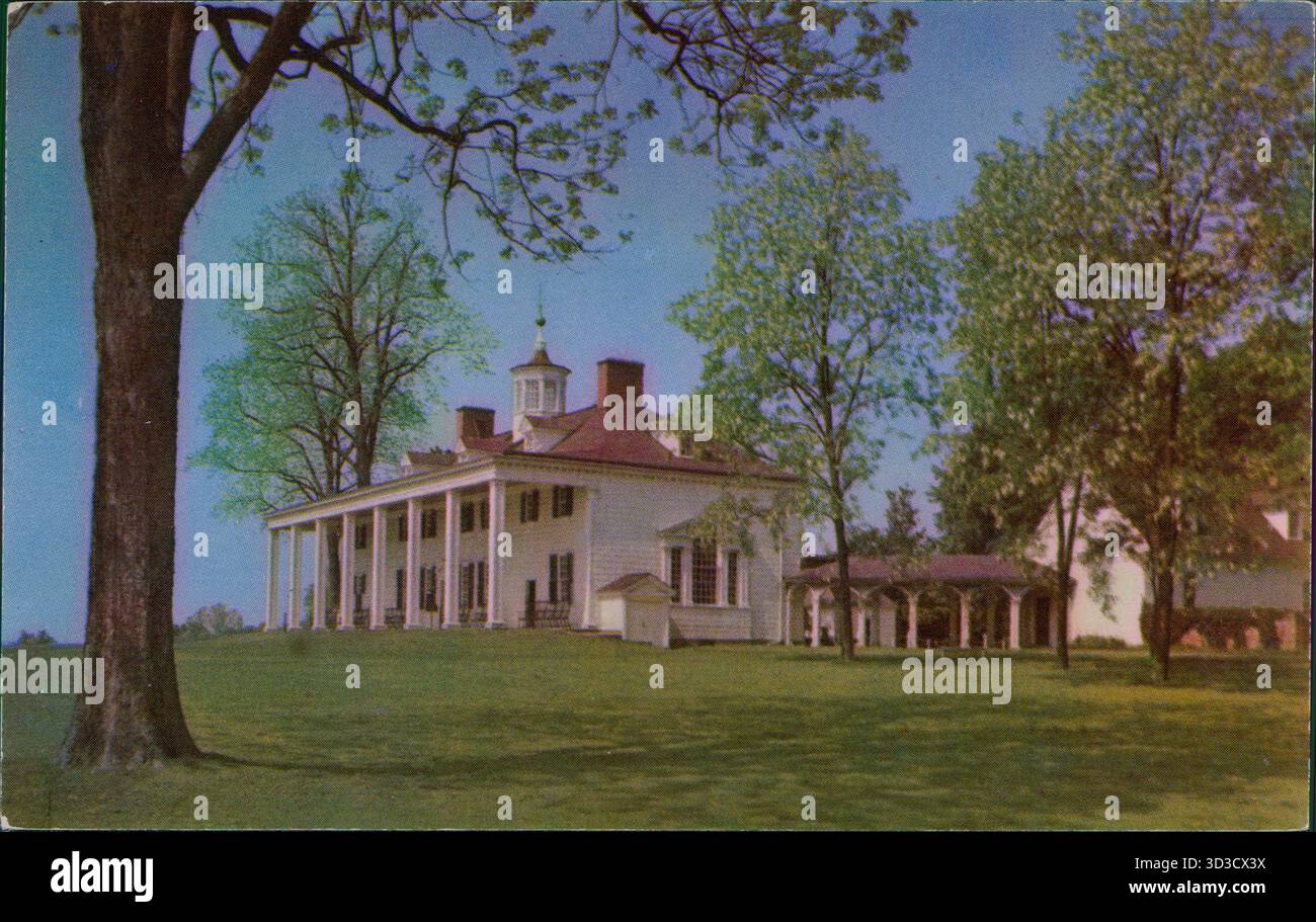 Cartolina della vista esterna di Mount Vernon, la casa di George e Martha Washington, situata su una collina in leggera pendenza sopra il fiume Potomac in Virginia, Stati Uniti, 1950. Foto Stock