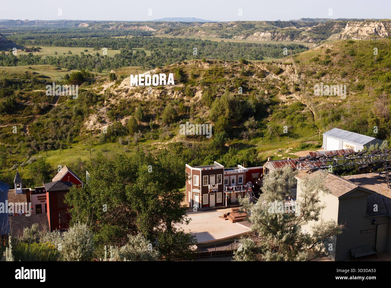 Mesdora, North Dakota. Vista del paesaggio circostante che si affaccia sull'anfiteatro Burning Hills. Foto Stock
