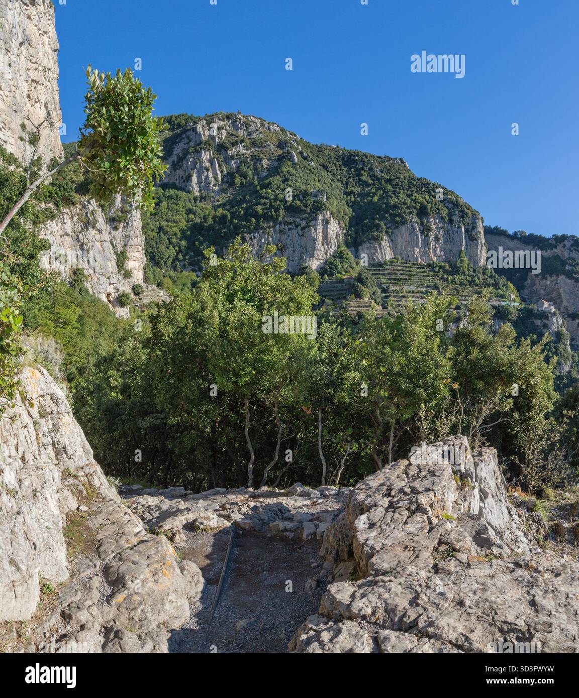 Sentiero degli dei - l'escursione costiera amalfitana - Sentiero degli dei - Costiera Amalfitana Foto Stock