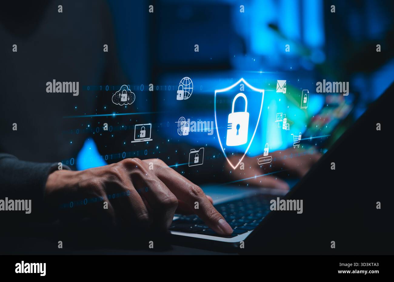 Concetto di sicurezza informatica e protezione dei dati. Persona che utilizza un computer portatile con icona a forma di lucchetto, che rappresenta una rete online sicura, la privacy su Internet, la sicurezza online Foto Stock