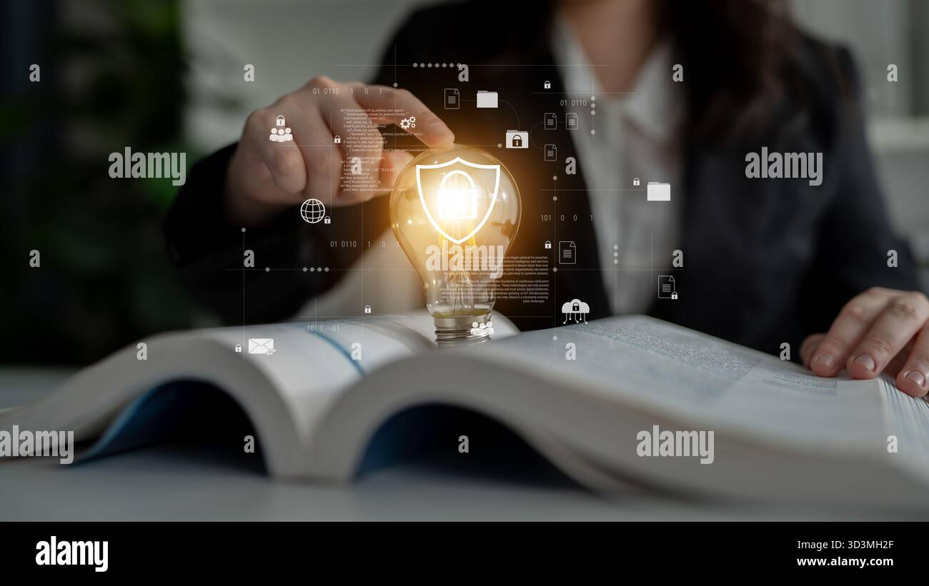 Il sistema di cibersicurezza AI protegge le risorse digitali attraverso il rilevamento intelligente, il controllo degli accessi e la prevenzione delle minacce, migliorando la sicurezza e la resilienza Foto Stock