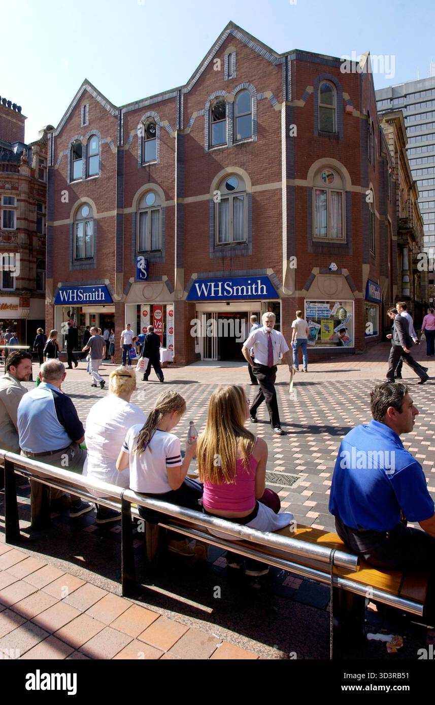 Nome file : DSC 0041.JPG dimensione file : 2,3 MB (2392057 byte) Data ripresa : 2, set 2002 12:16:39 dimensione immagine : 3008 x 1960 pixel risoluzione : 300 x 300 dpi bit profondità : 8 bit/canale protezione attributo : Off fotocamera ID : N/A fotocamera : NIKON D1X qualità modalità : FINE misurazione modalità : centrale ponderata esposizione : priorità otturatore velocità luce : No focale lunghezza : 14,0 mm velocità otturatore : 1/160 secondi compensazione esposizione : F6.7 0,0 EV bilanciamento del bianco : obiettivo automatico : 14 mm F2.8 modalità di sincronizzazione flash : N/A differenza di esposizione : 0,0 EV programma flessibile : Nessuna sensibilità : ISO125 S. Foto Stock