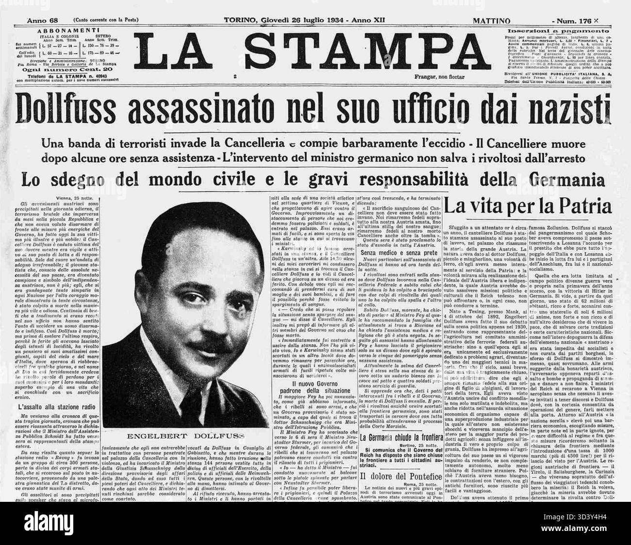 La prima pagina del quotidiano italiano "la Stampa" del 26 luglio 1934 riportava l'assassinio del cancelliere austriaco Dollfuss, a seguito del tentativo del Putsch di luglio da parte dei simpatizzanti nazisti. Foto Stock