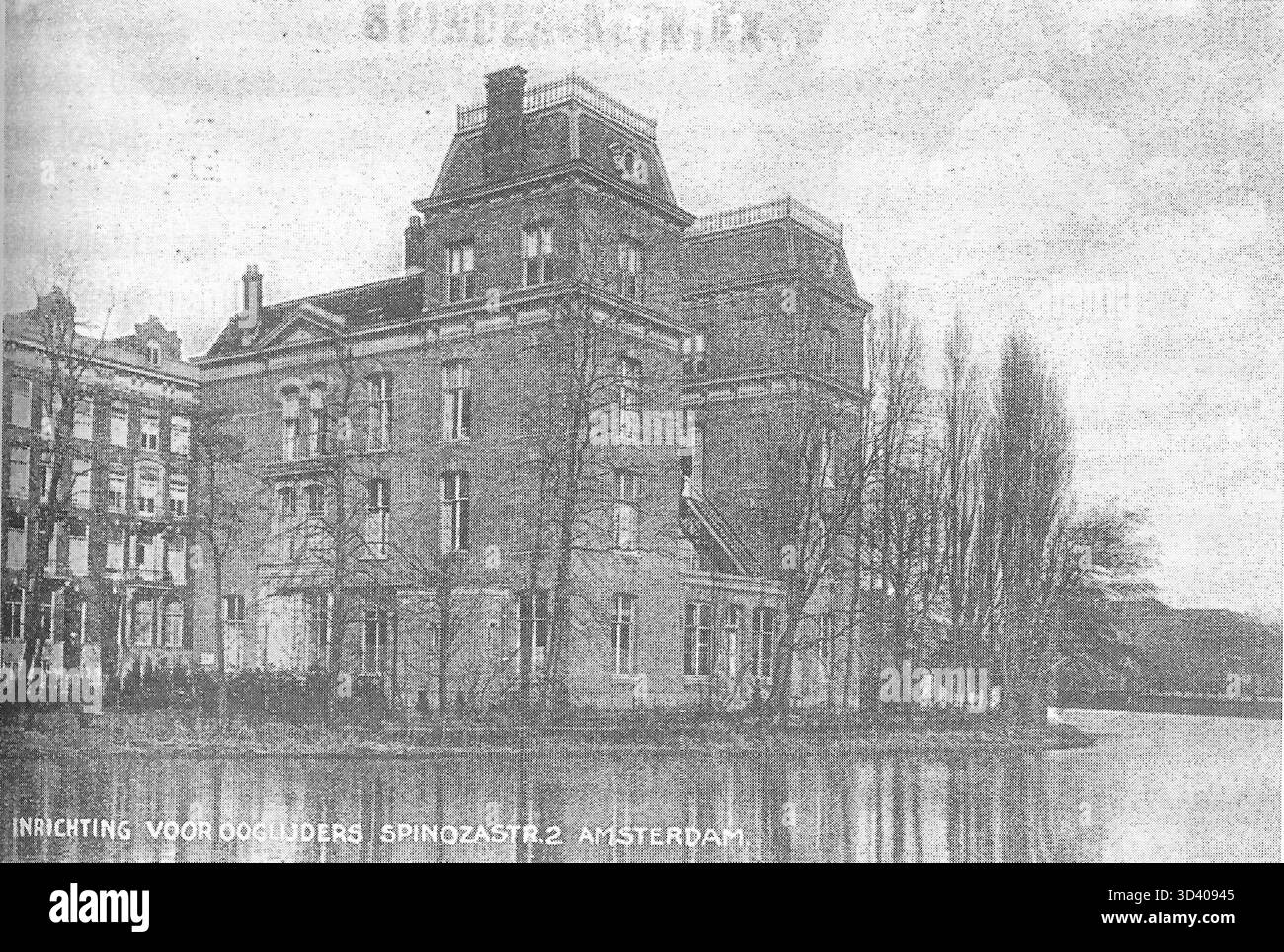 La clinica Spinoza di Amsterdam, originariamente fondata come clinica per i ciechi, operò fino alla sua demolizione nel 1966. Si trovava su Spinozastr. 2 ed è stato significativo nel fornire assistenza ai non vedenti. Foto Stock