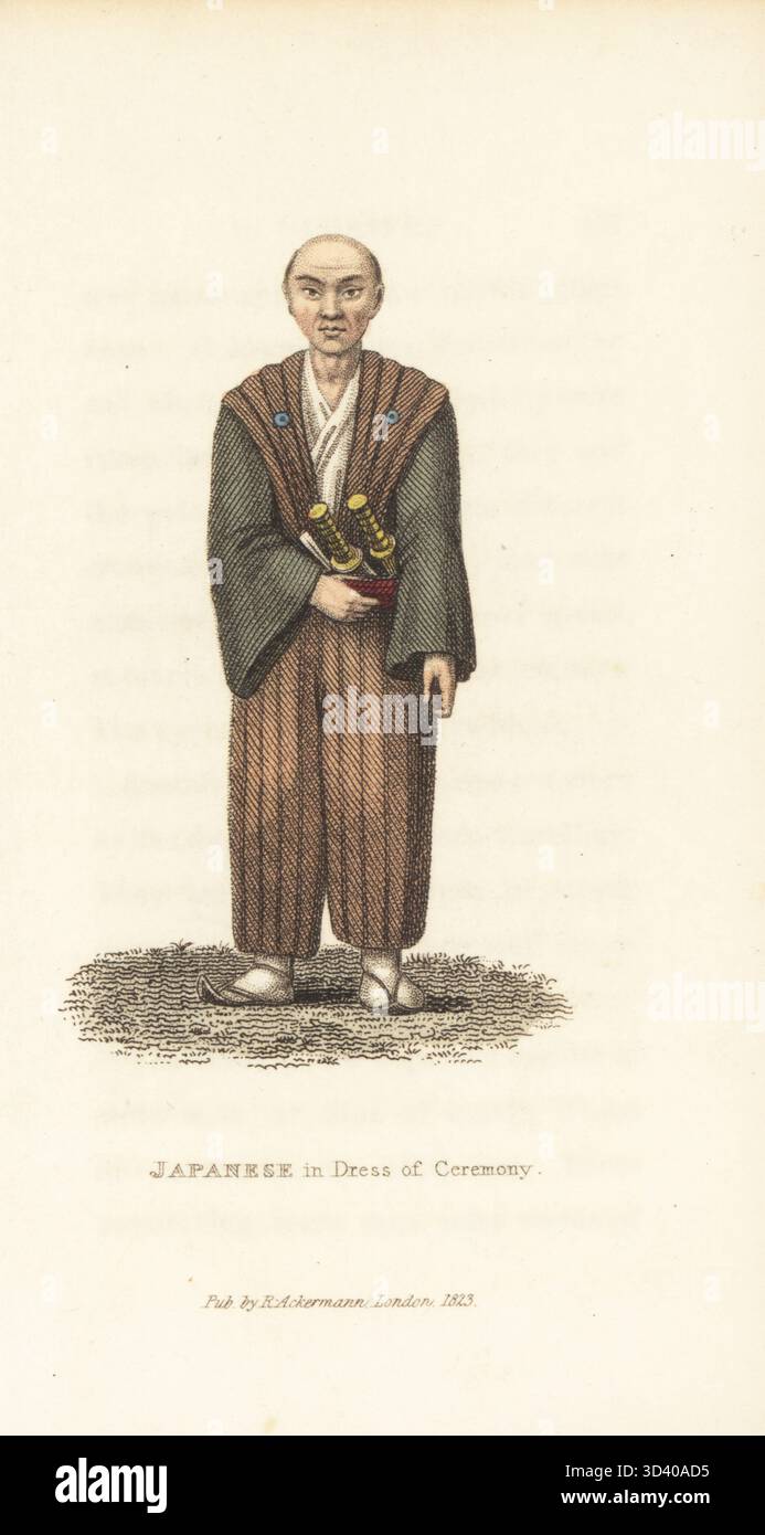 Uomo giapponese in abiti cerimoniali, XIX secolo. Con acconciatura in chonmage topknot, cappotto haori con cresta kamon, kimono, pantaloni hakama, obi con due spade o katana, sandali. Uomo giapponese in abito da cerimonia. Dopo un'illustrazione di Georg Heinrich von Langsdorff in Reise um die Welt di Adam Johann von Krusenstern, 1812. Incisione in rame colorato a mano da The World in miniature di Frederic Shoberl, Giappone, Rudolph Ackermann, Londra, 1823. Foto Stock