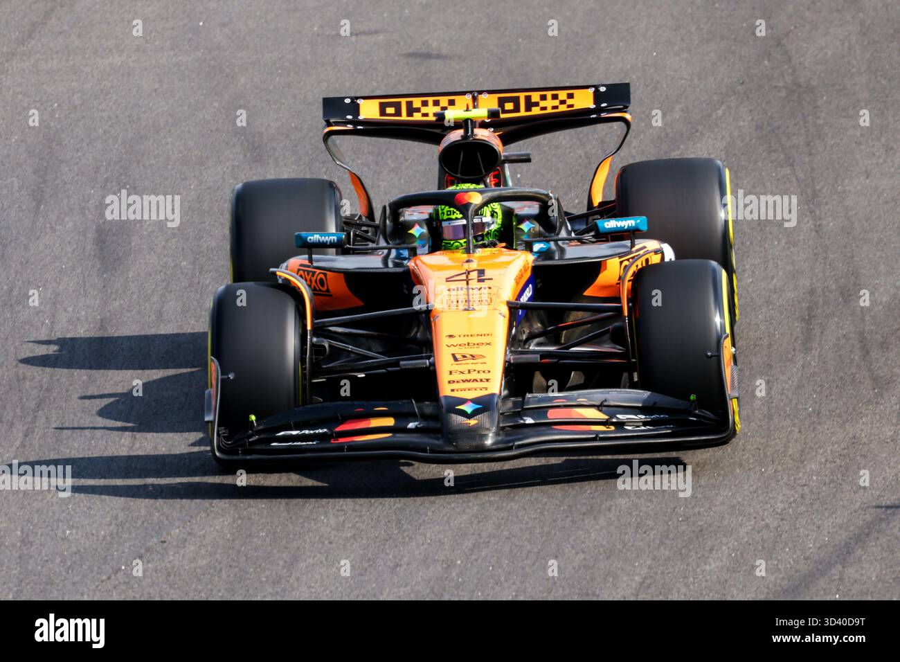 San Paolo, BRA. 07/11/2025. Lando Norris del Regno Unito alla guida della (4) McLaren F1 Team MCL39 Mercedes, durante la Formula 1 MSC Cruises grande Premio De Sao Paulo 2025. Crediti: Alessio Morgese / Alamy live news Foto Stock