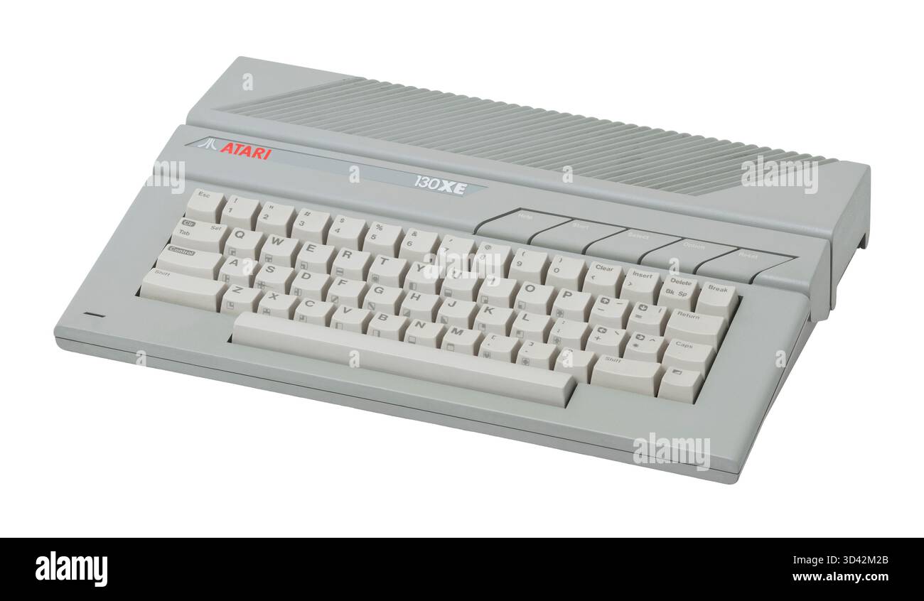 1985 computer domestico Atari 130XE a 8 bit Foto Stock