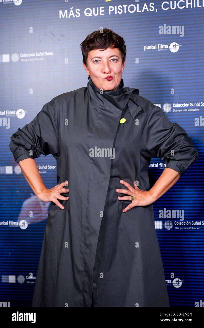 Eva Hache partecipa alla premiere "Warhol" il 29 ottobre 2025 a Madrid, Spagna. (Crediti: Miguel Escavias/Alfa Images/Alamy Live News) Foto Stock