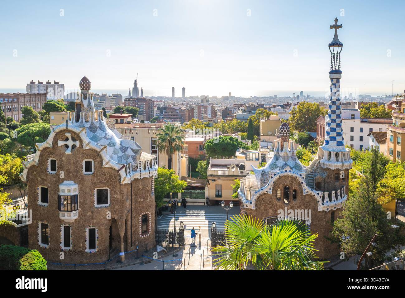 Ingresso al Parco Guell, un complesso di parchi e giardini nel quartiere la Salut a Barcellona, Catalogna, Spagna Foto Stock
