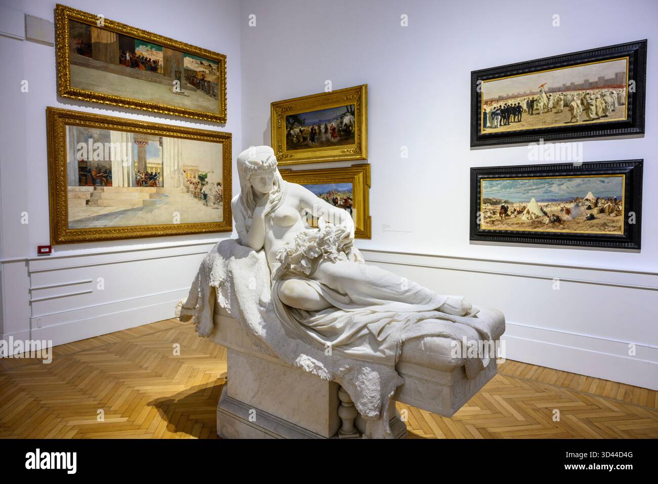 Vista interna della Galleria Nazionale d'Arte moderna e Contemporanea, che ospita una collezione di opere d'arte del XIX e XX secolo, tra cui opere di Canova, Foto Stock