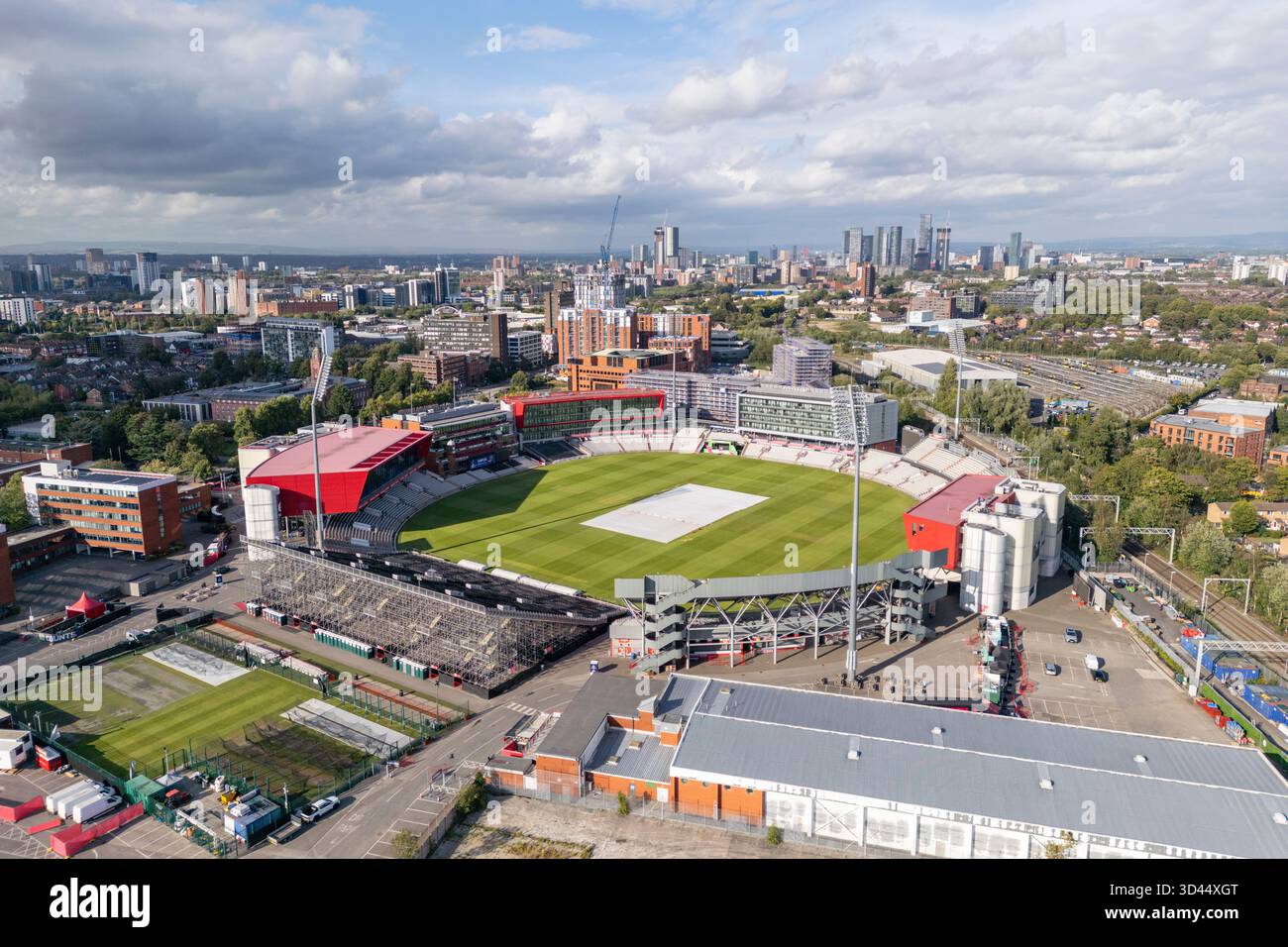 Vista aerea dell'Old Trafford Cricket Ground, Old Trafford, Manchester, Regno Unito. Foto Stock