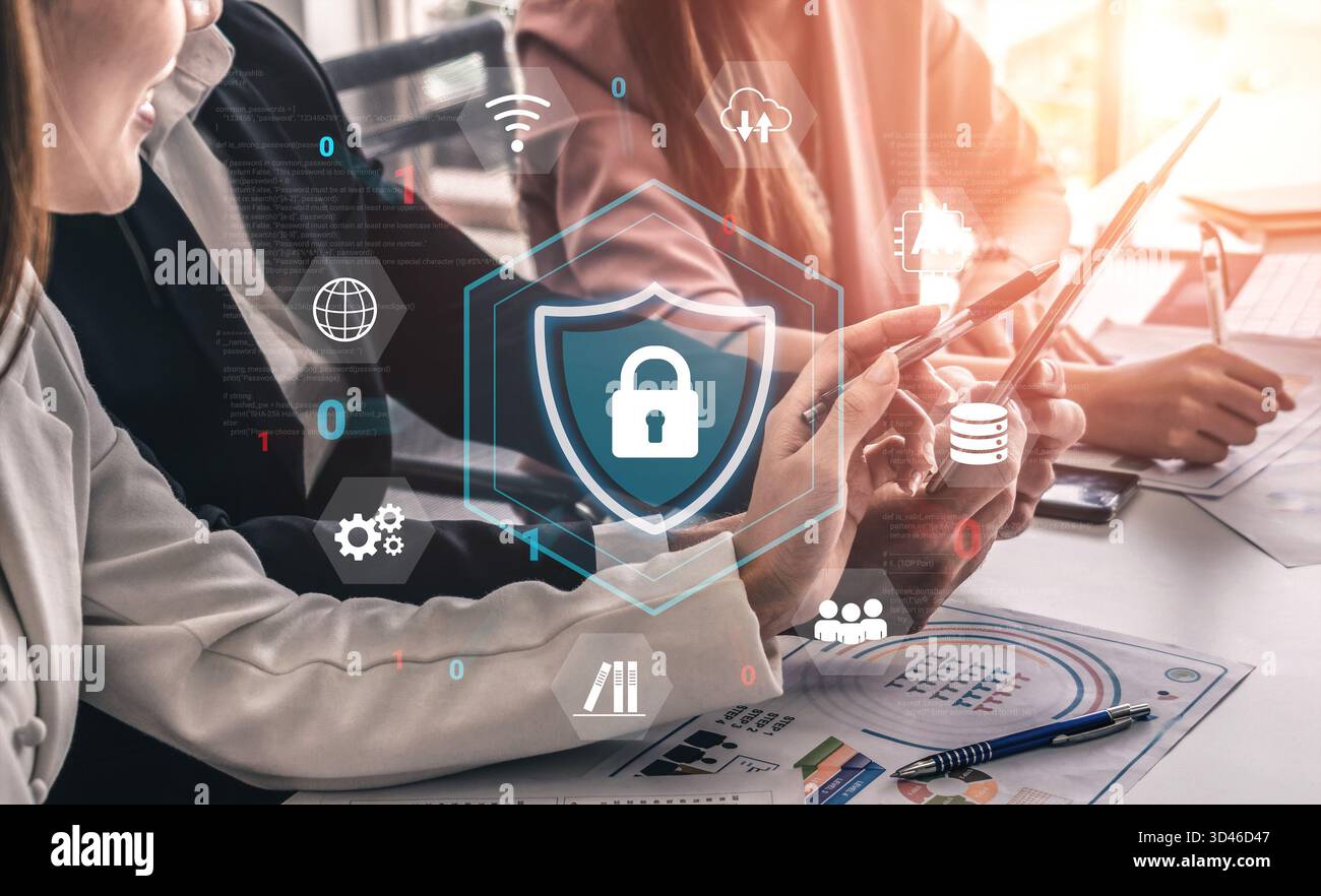 La protezione della sicurezza informatica protegge la rete, previene le minacce e rafforza la sicurezza dei dati digitali per garantire un'analisi affidabile del sistema Foto Stock