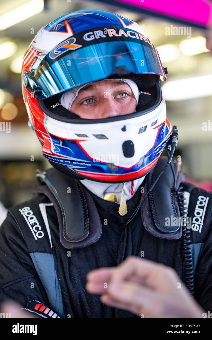 FLEMING Tom (gbr), Manthey 1st Phorm, Porsche 911 GT3 R LMGT3 #92, LM GT3, azione durante il Rookie test 2025 del Campionato Mondiale Endurance 2025, il 9 novembre 2025 sul circuito Internazionale del Bahrain a Sakhir, Bahrain - foto Julien Delfosse/DPPI credito: DPPI Media/Alamy Live News Foto Stock