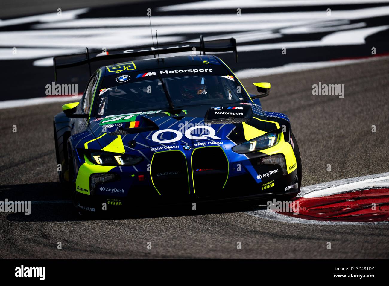 31 FARFUS Augusto (bra), The Bend Team WRT, BMW M4 LMGT3 #31, LM GT3, azione durante le 8 ore di Bahrain. , . FIA World Endurance Championship, dal 6 all'8 novembre 2025 sul circuito Internazionale del Bahrain a Sakhir, Bahrain - foto Fabrizio Boldoni/DPPI credito: DPPI Media/Alamy Live News Foto Stock
