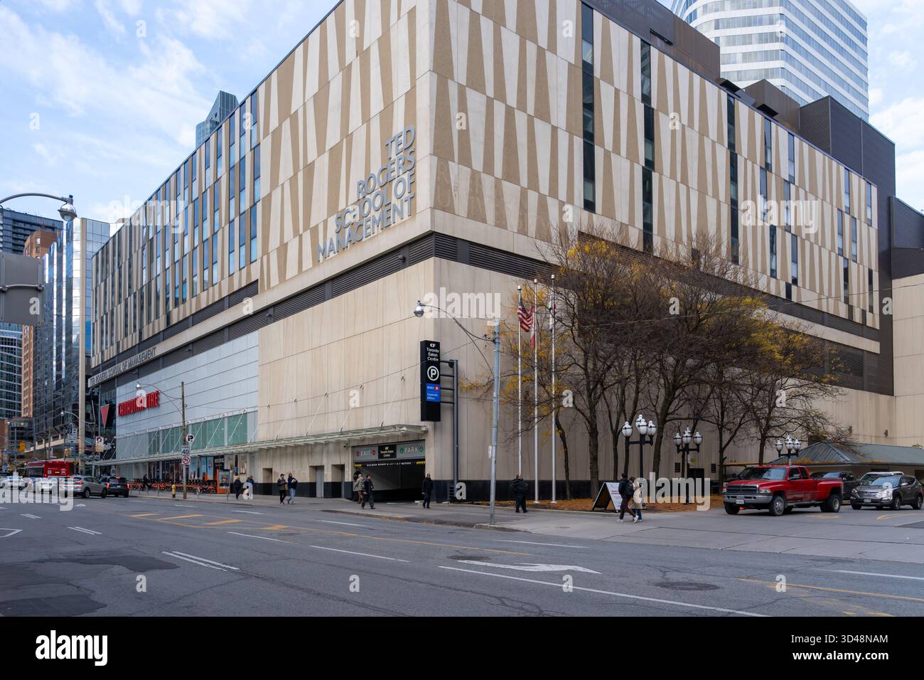 Ted Rogers School of Management presso la Toronto Metropolitan University di Toronto, ONTARIO, Canada. Foto Stock