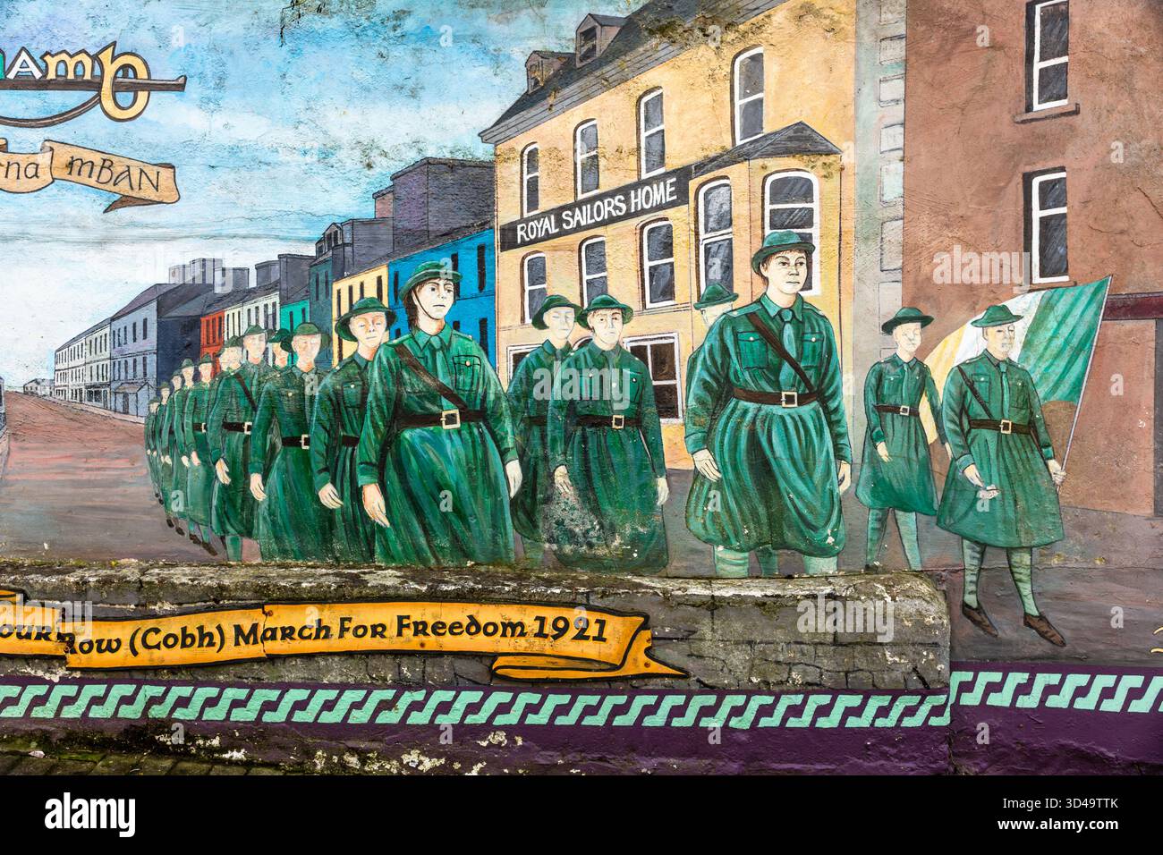 Murale in Harbour Row, Cobh, raffigurante la marcia per la libertà 1921 Foto Stock