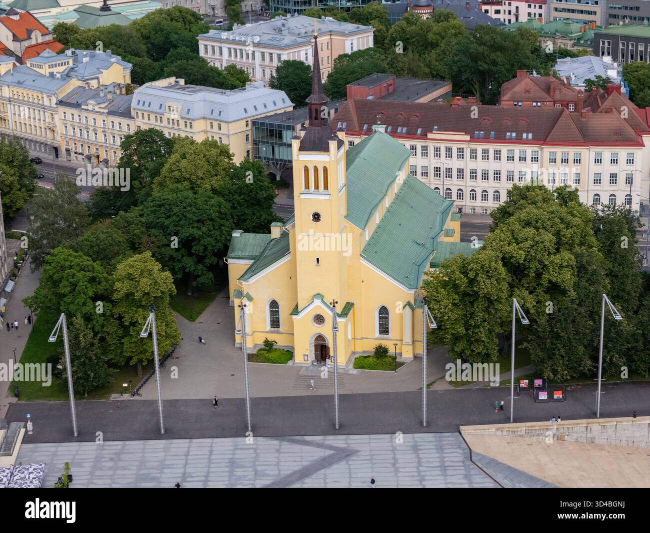 Vista aerea di una chiesa nel centro di Tallinn, Estonia Foto Stock