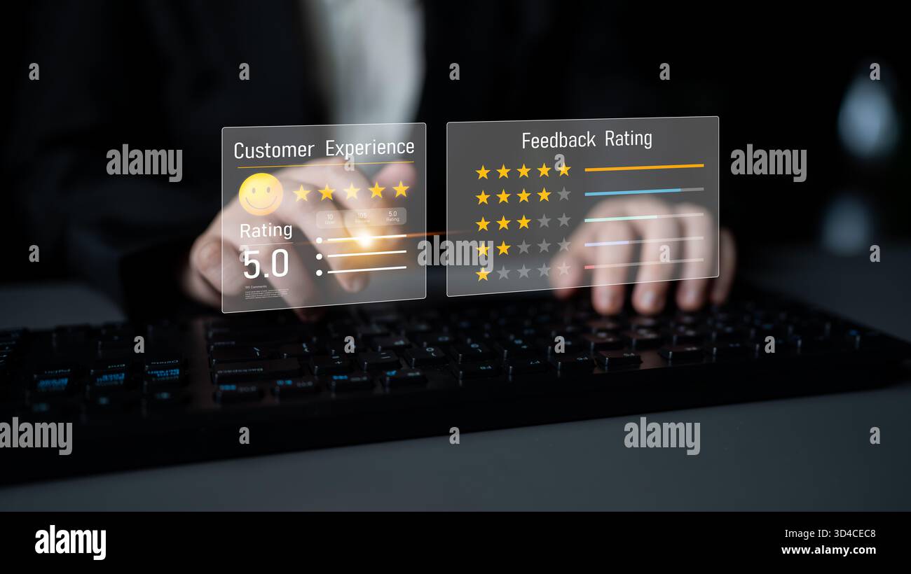 Analisi del feedback e delle recensioni dei clienti per migliorare la soddisfazione, monitorare le valutazioni ed estrarre informazioni dalle esperienze e dai sentimenti degli utenti. Garanzia Foto Stock