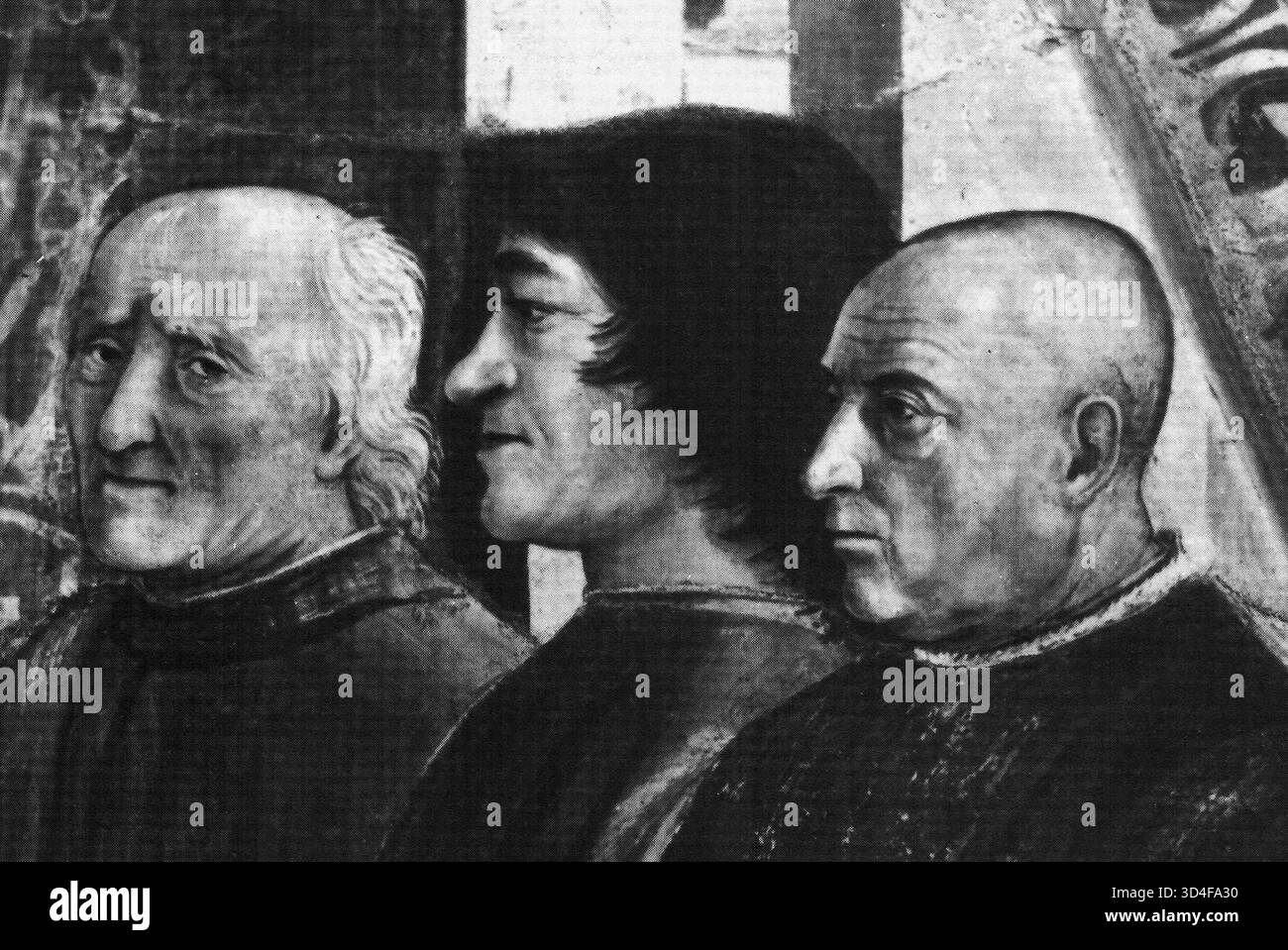 La Cappella Sassetti, particolare in bianco e nero, cattura una sezione del celebre ciclo di affreschi di Domenico Ghirlandaio nella chiesa di Santa Trinita, Firenze, dipinta tra il 1482 e il 1485. Gli affreschi della cappella illustrano la vita di San Francesco d'Assisi, mescolando narrazione sacra con ambientazioni e ritratti fiorentini contemporanei. Questo dettaglio monocromatico enfatizza la padronanza del Ghirlandaio nella composizione, nella prospettiva e nell'espressione umana. Foto Stock