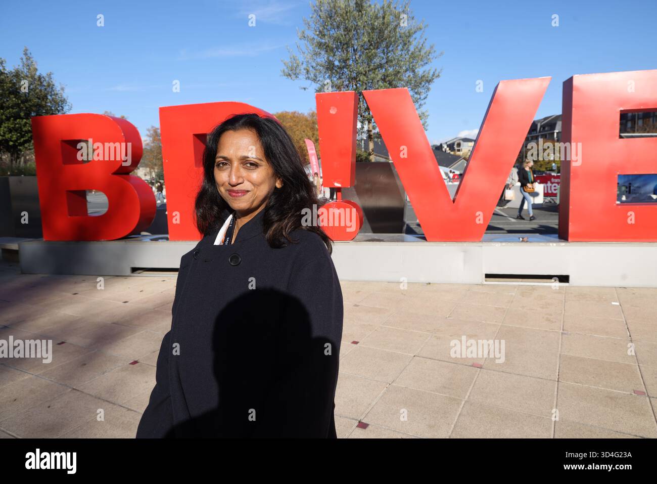 Nathacha Appanah, romanziere, "Prix Femina" 2025, "Prix Goncourt des lycéens" 2025", alla Fiera del Libro di Brive. Francia Foto Stock