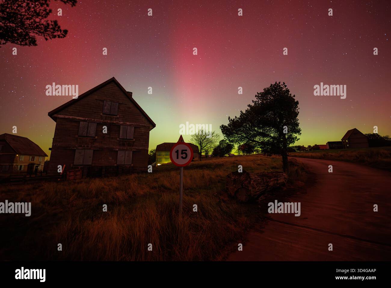 L'imponente tempesta Aurora colpisce il Galles, queste immagini provengono dal villaggio tedesco sulle catene militari di Sennybridge Foto Stock