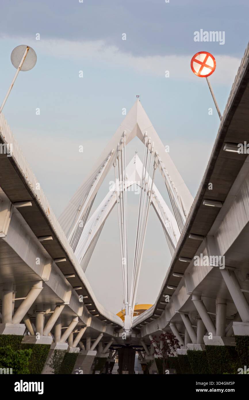 Ponte Matute Remus. Guadalajara, Jalisco, Messico Foto Stock
