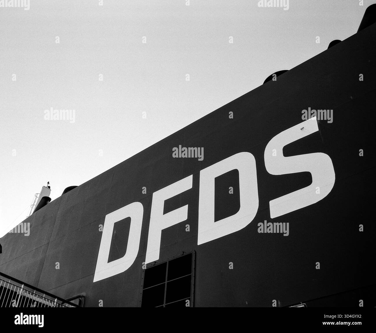 Traghetto DFDS tra Calais e dover. Foto Stock