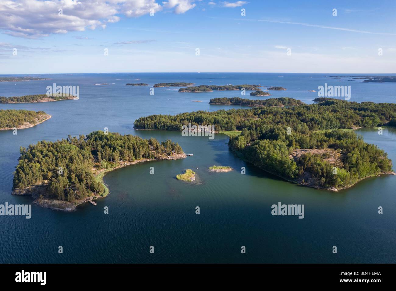 Arcipelago nel Mar Baltico nella Finlandia meridionale Foto Stock