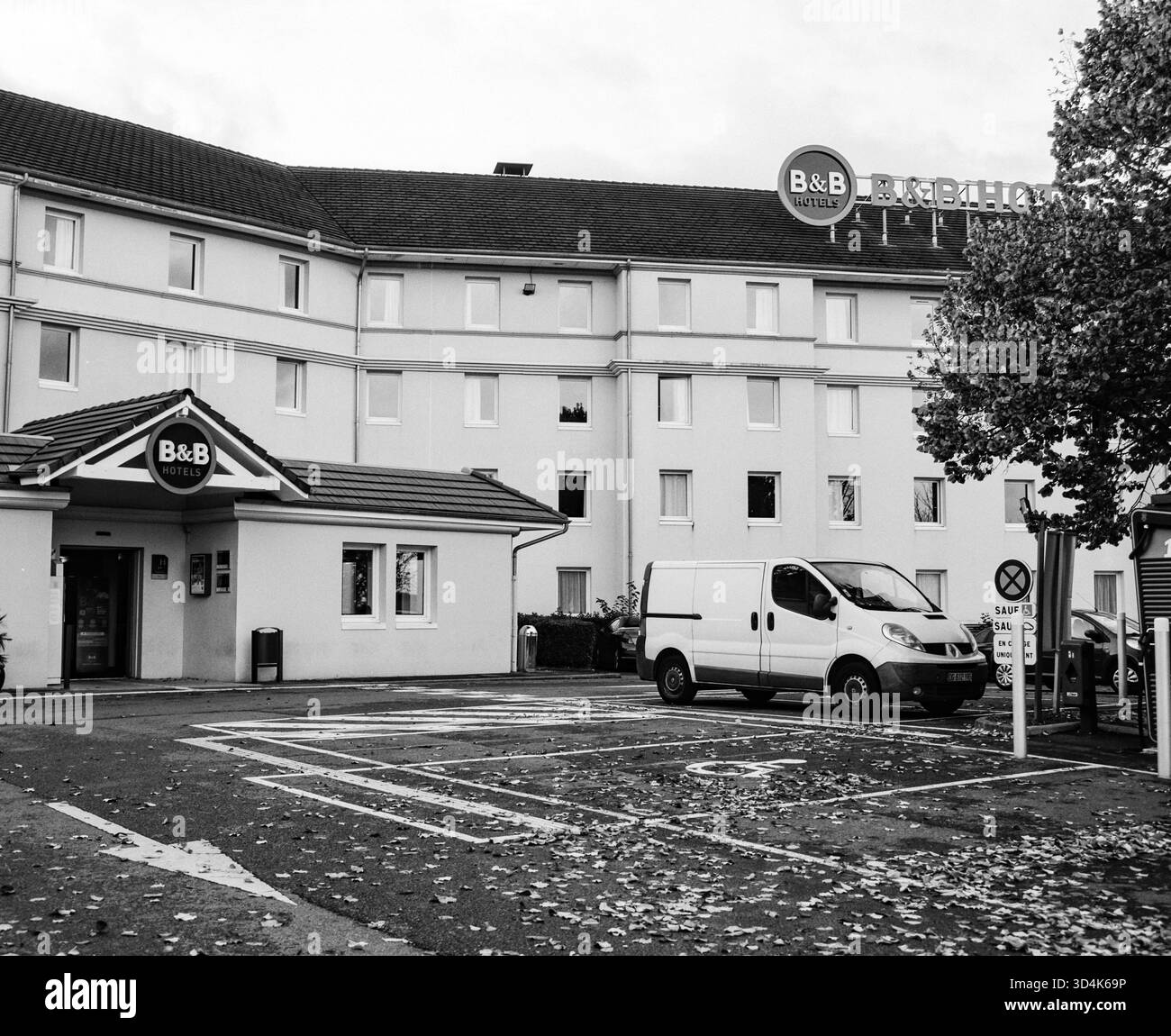 B&B HOTEL Marne-la-Vallée Bussy-Saint-Georges, Parigi, Francia Foto Stock