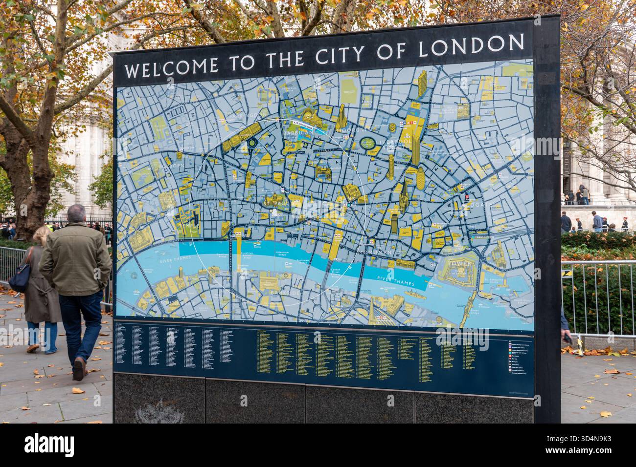 Benvenuto nella mappa turistica della città di Londra e insegna, Londra, Inghilterra, Regno Unito Foto Stock
