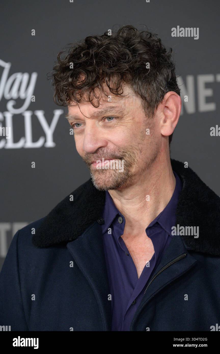 Los Angeles, Stati Uniti. 11 novembre 2025. LOS ANGELES, STATI UNITI. 11 novembre 2025: James Frain alla prima di LOS ANGELES per "Jay Kelly" di Netflix all'Egyptian Theatre. Crediti fotografici: Paul Smith/Alamy Live News Foto Stock