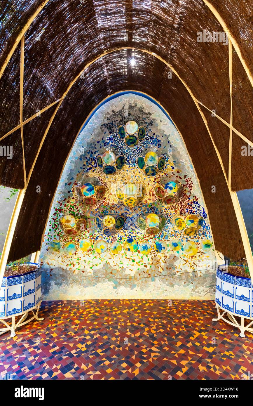 Casa Batlló progettata da Antoni Gaudí è un edificio di Passeig de Gràcia nel centro di Barcellona, in Catalogna, Spagna. Foto Stock