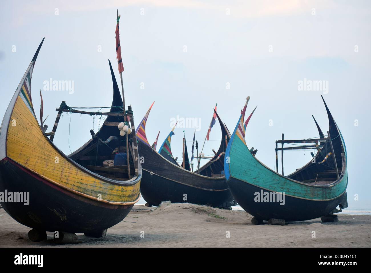 Moon Boat nel Cox's Bazar - l'iconica bellezza della Baia del Bengala Foto Stock
