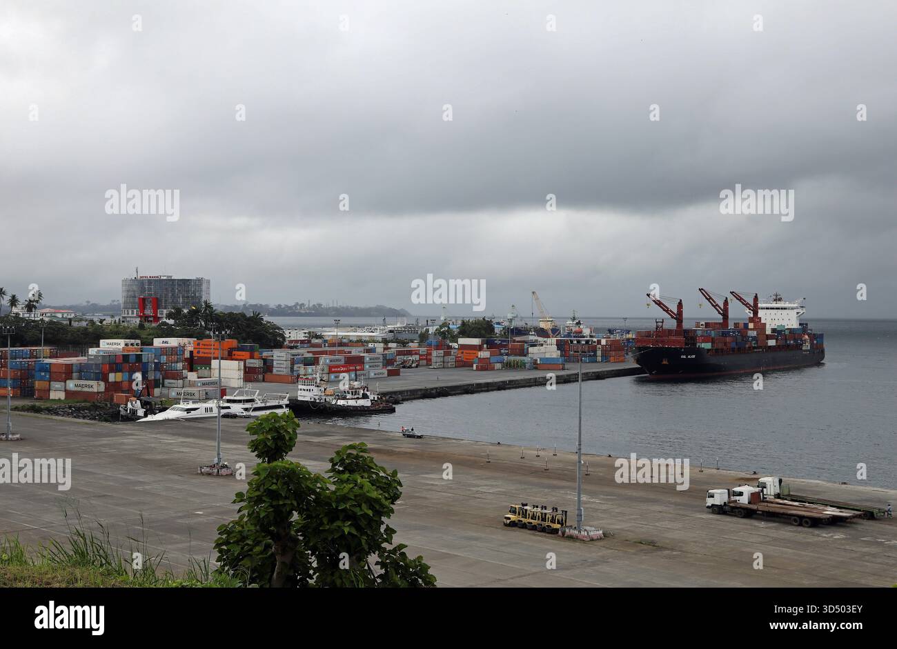 Porto di Malabo sull'isola di Bioko nella Guinea Equatoriale Foto Stock