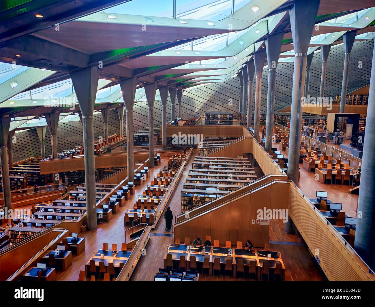 Vista interna della Bibliotheca Alexandrina ad Alessandria, Egitto Foto Stock