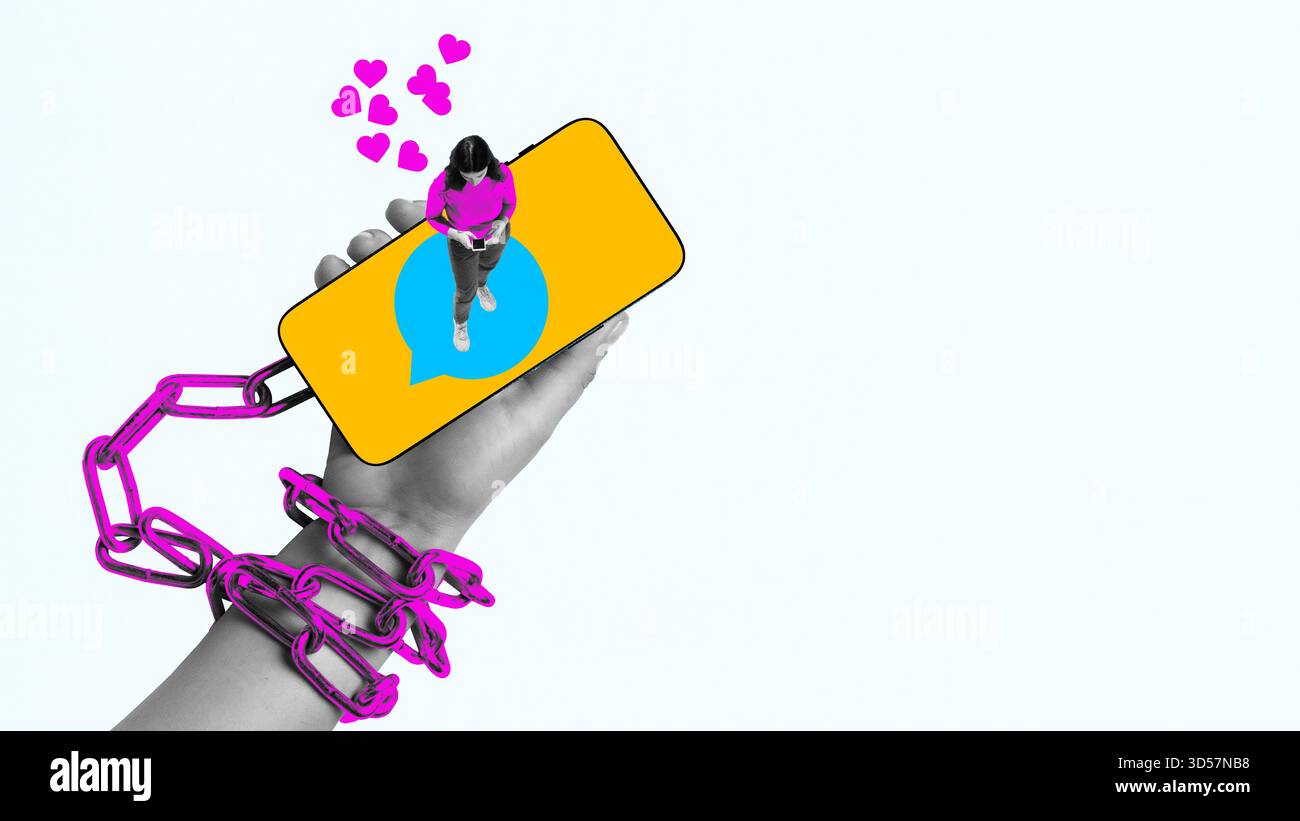 Collage concettuale di smartphone incatenato con una ragazza in piedi in alto e cuori fluttuanti. Foto Stock