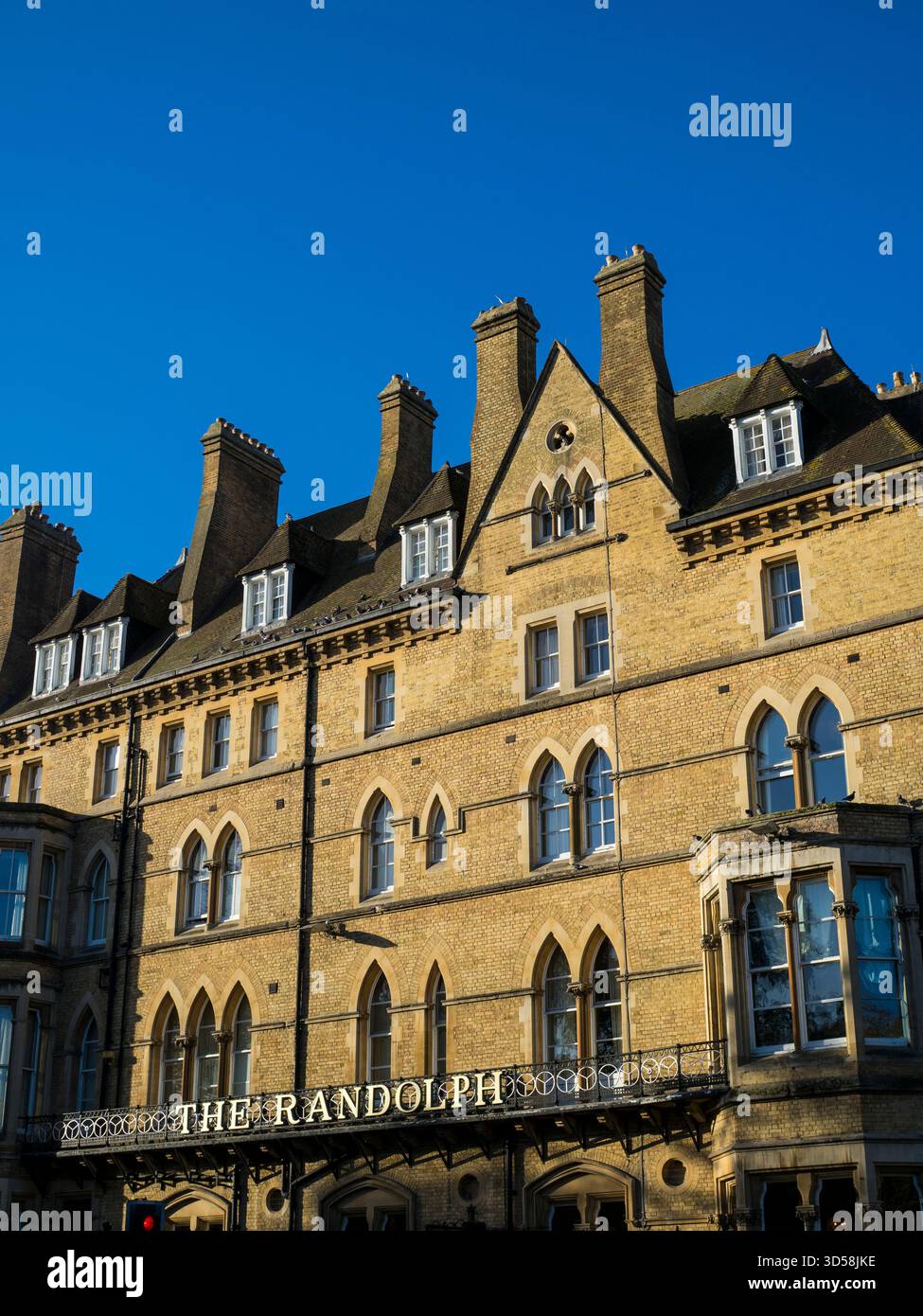 Randolph Hotel, Graduate Hotels, Victorian Gothic, Oxford, Oxfordshire, Inghilterra, Regno Unito, Gran Bretagna. Foto Stock